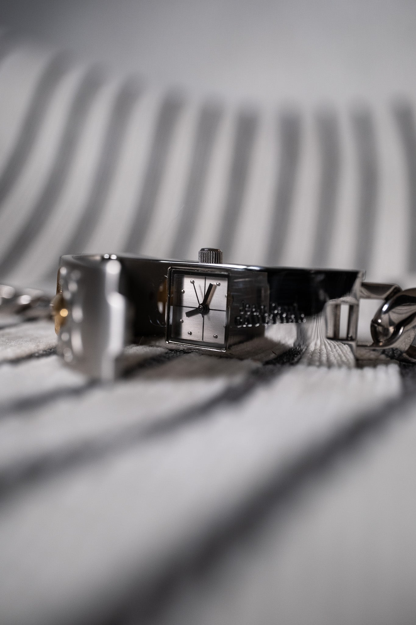 Jean Paul Gaultier x Citizen Chain Watch | Cross motif, Y2K design