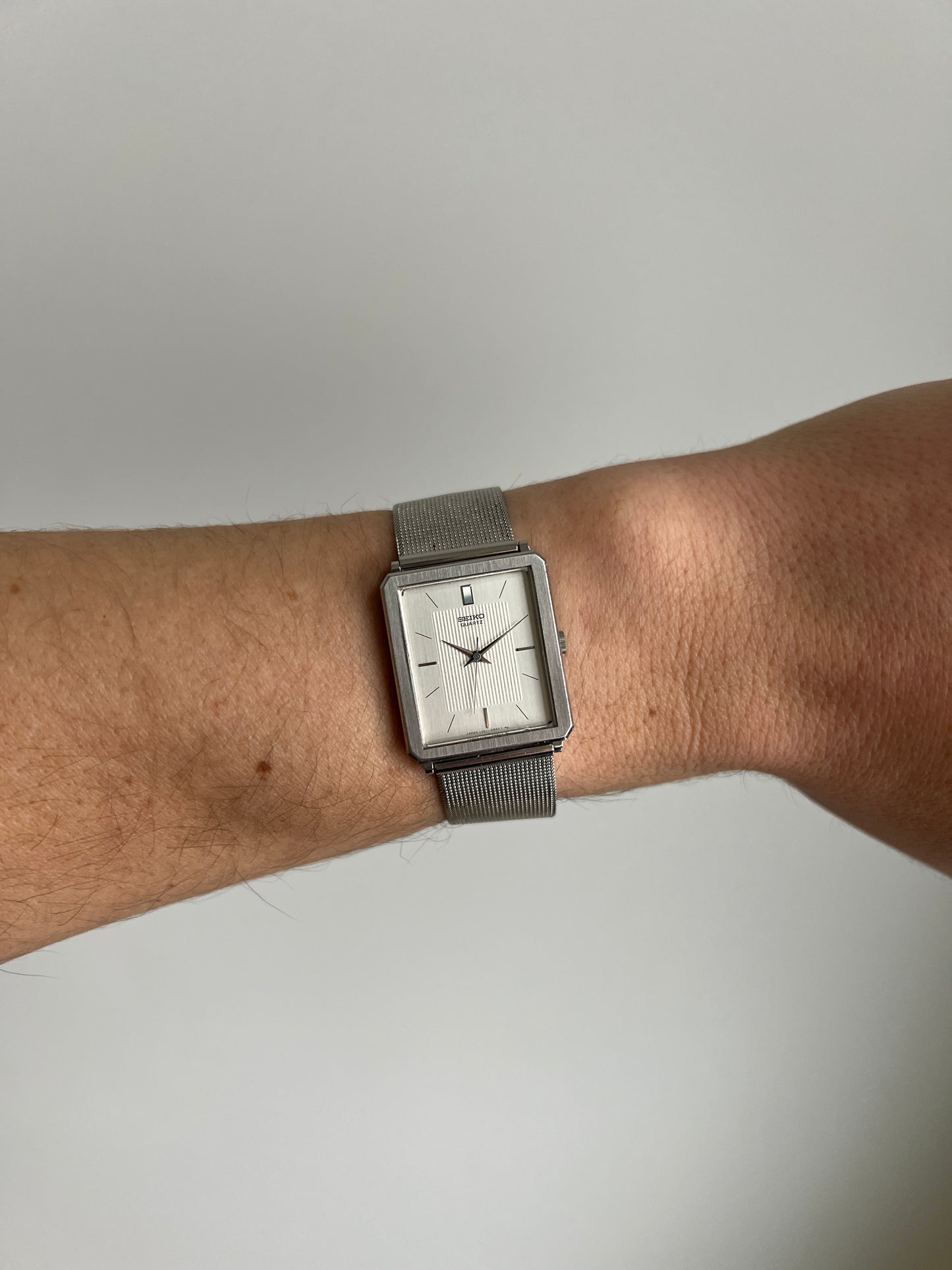 Seiko Rectangle "Zen Garden" | May 1994, understated, sleek
