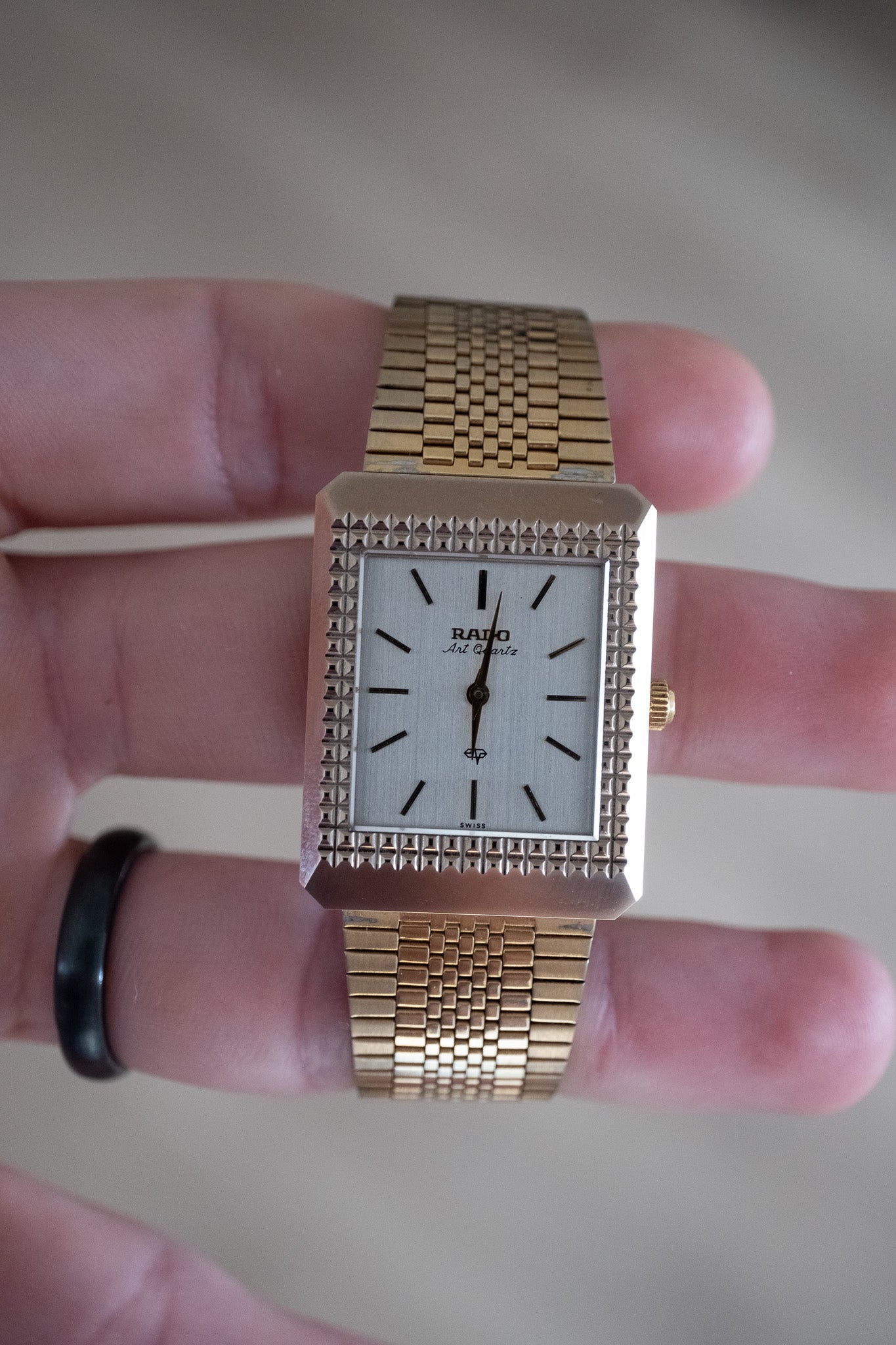 Rado Art Quartz | Hobnail, tungsten, clean