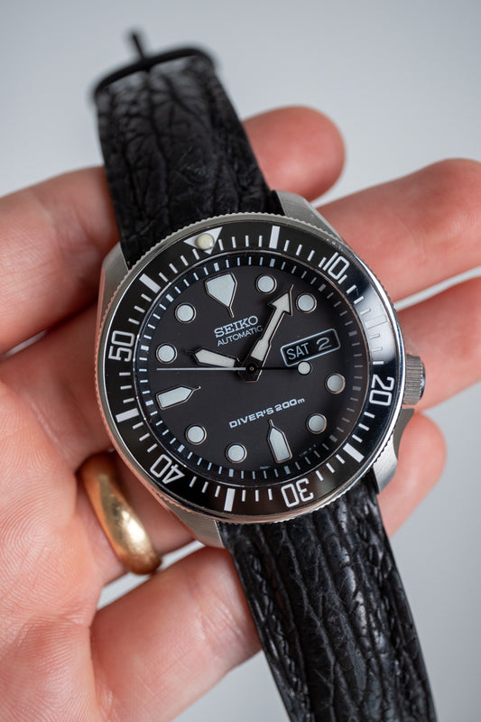 Seiko SKX | August 1998, lightly customized, clean